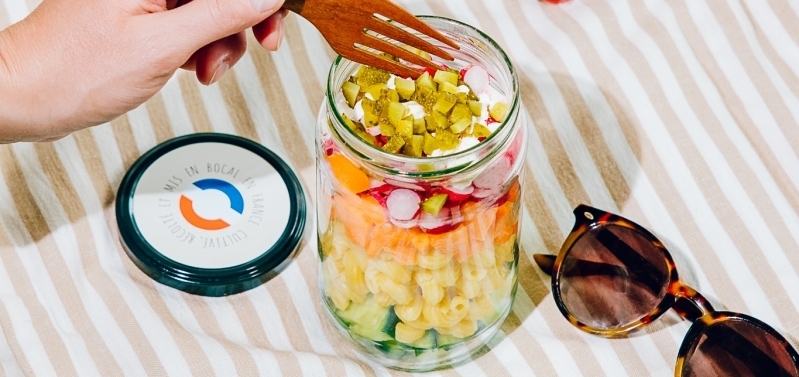TAKE AWAY PASTA SALAD WITH PICKLES